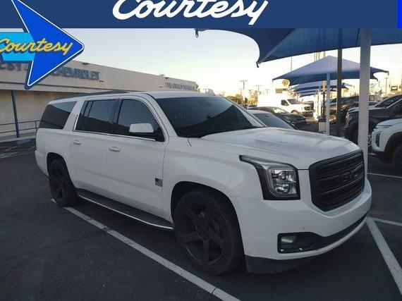 GMC YUKON XL 2017 1GKS2GKCXHR195622 image